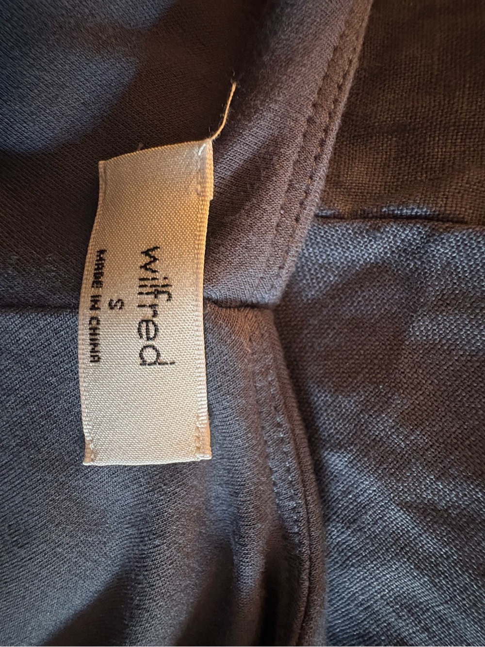Aritzia Chaperone linen dress - Picture 6 of 9